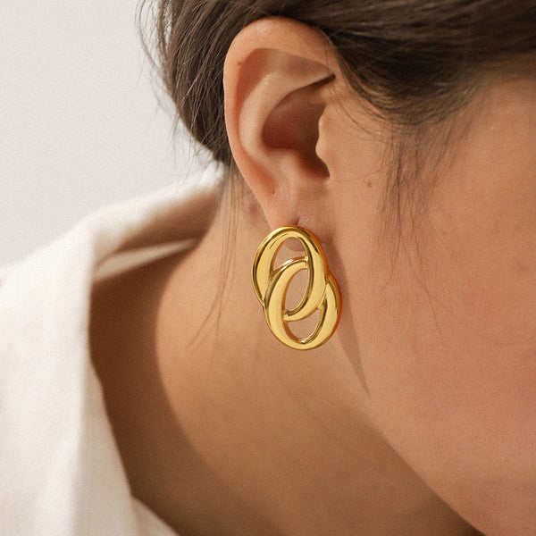 Golden Harmony link earrings