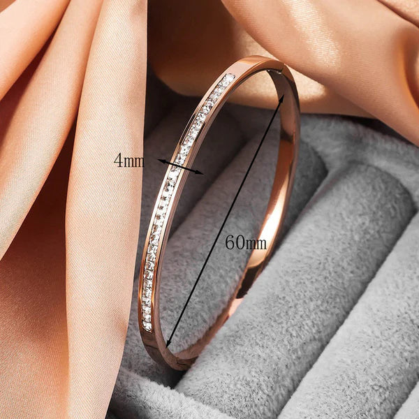 Zirconia Diamond Studded Rosegold Band