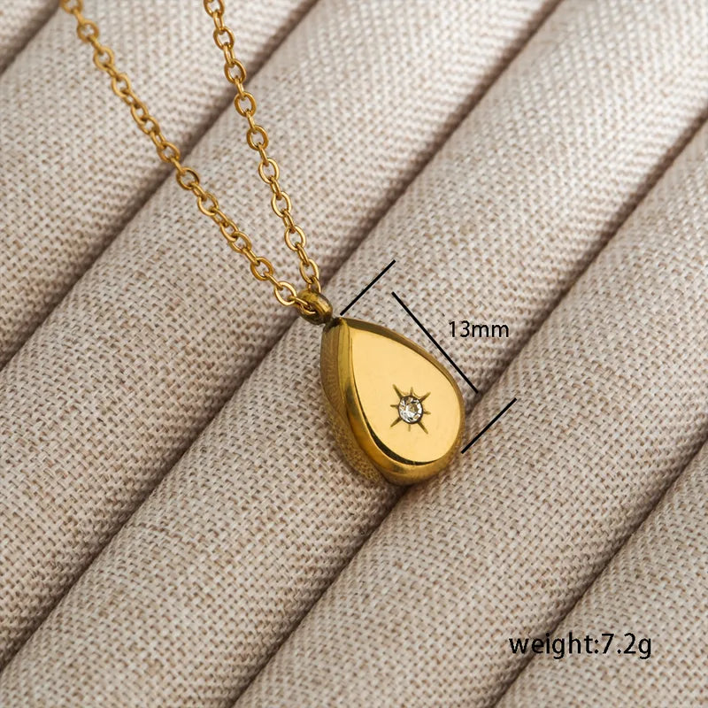 Star Studded Necklace