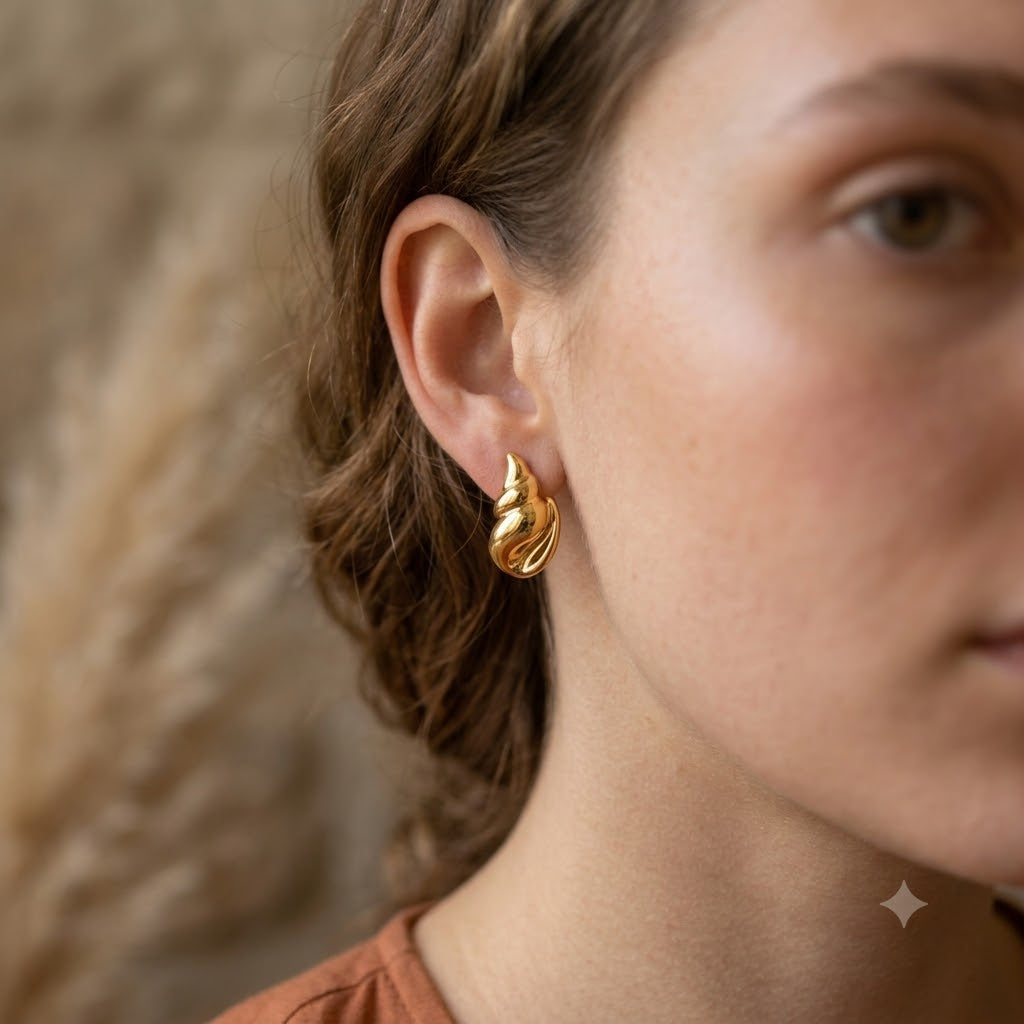 Snail Gold Studs